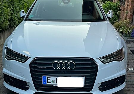 Audi A6 Avant, Quattro