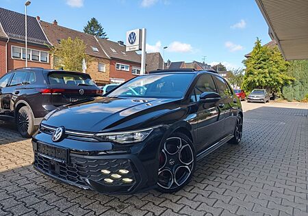 VW Golf Volkswagen 8.5 2.0 TSI 195 kW GTI PANO,HUD,360,DCC,H&K