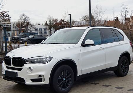 BMW X5 xDr.30d/7-Sitzer/AHK/360°Kam/Head Up/20 Zoll