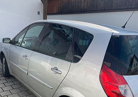 Renault Grand Scenic Megane 1.6 Automatik