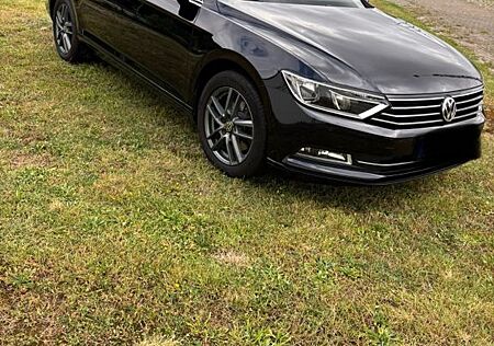 VW Passat Variant Volkswagen 1.6 TDI Comfortline Variant C...