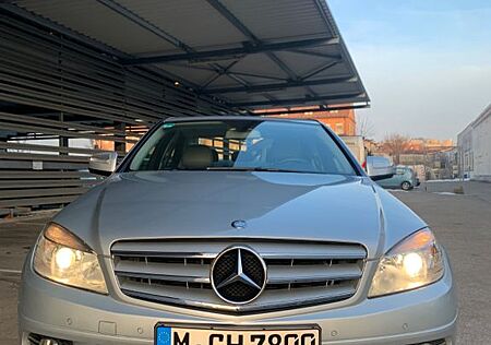Mercedes-Benz C 230 AVANTGARDE Avantgarde