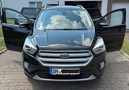 Ford Kuga 1,5 EcoBoost 4x2 110kW COOL & CONNECT C...