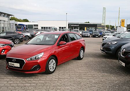 Hyundai i30 cw Pure *NAVI*KLIMA*BT*Metallic*