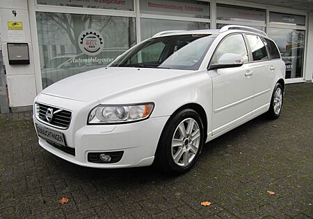 Volvo V50 Kombi D2 Business Pro Edition,Navi,Leder,Top