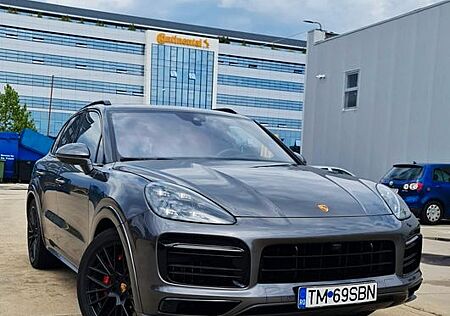 Porsche Cayenne 4.0 V8 GTS GTS