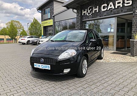 Fiat Punto 1.4 8V Emotion Pano Alu Klima Tüv 10/25