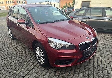 BMW 2er 218i Gran Tourer Navi Kamera