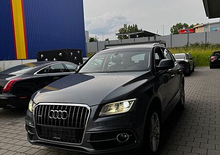Audi Q5 3.0 TDI S tronic quattro SLine