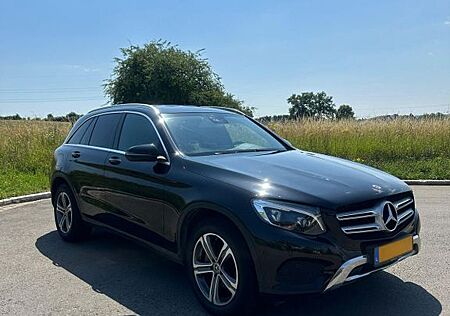 Mercedes-Benz GLC 220 d 4MATIC Automatik