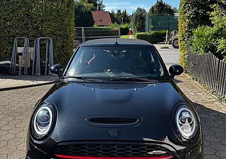Mini John Cooper Works Cabrio John Cooper Works Cabrio Vollaustattung