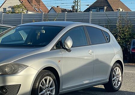 Seat Leon 1.6 TDI - NEUER TÜV UVM !!!!