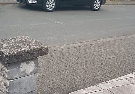 Ford Galaxy 2,0 TDCi 103kW DPF Ghia Ghia