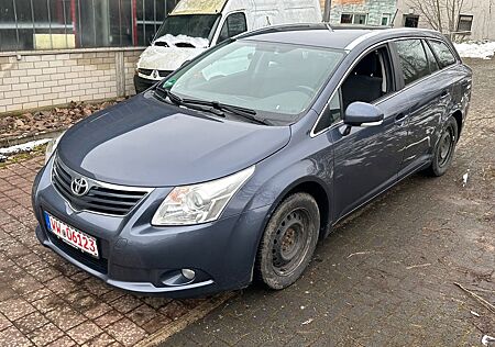 Toyota Avensis Kombi Edition Navi