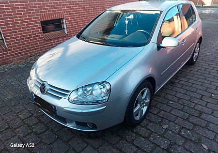 VW Golf Volkswagen 5 V 1.6 Trendline
