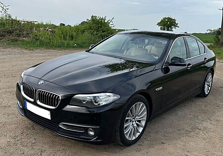 BMW 530d xDrive A Luxury Line Luxury Line