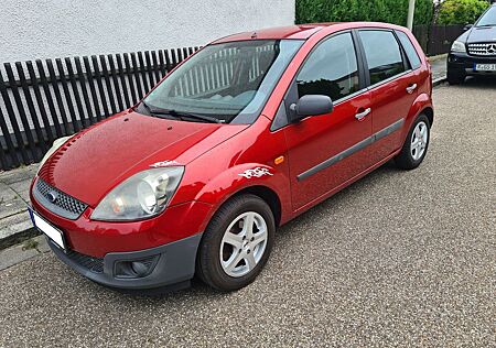 Ford Fiesta 1,4 16V | TÜV neu | incl. Winterreifen