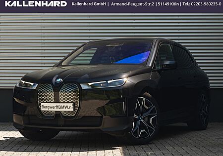 BMW iX 40 xDrive-Driving Ass Prof-HarmanKardon-Sitzb