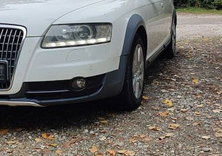 Audi A6 Allroad 3.0TDI (DPF) quattro -