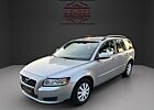 Volvo V50 Kombi 2.0 Kinetic (1. Hand -HU neu - S-Heft)