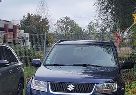 Suzuki Grand Vitara 2.0