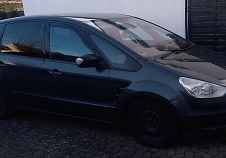 Ford S-Max 2,2 TDCi 129kW DPF Titanium S Titanium S