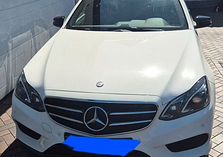 Mercedes-Benz E 220 BlueTEC AMG 9G Tron. Auto. Night -Paket