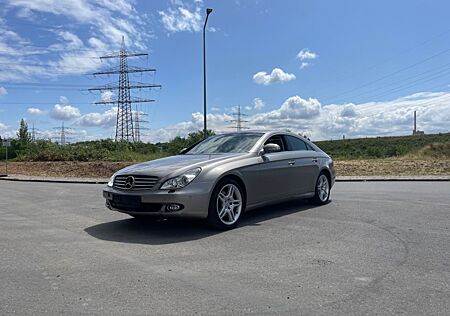 Mercedes-Benz CLS 350 - 1 Hand 7500€