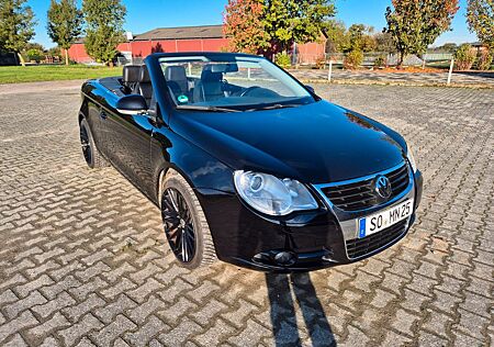 VW Eos Volkswagen 2.0 FSI Standard