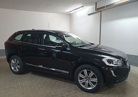 Volvo XC 60 XC60 D5 AWD Summum Geartronic Summum