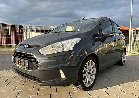 Ford B-Max Titanium | Scheckheft
