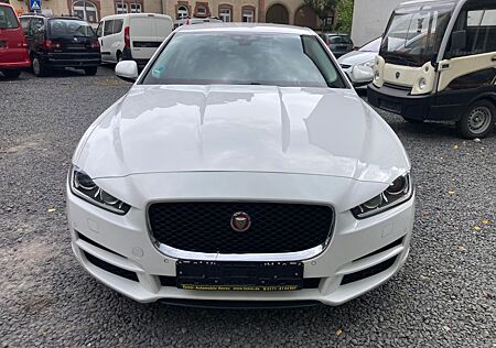 Jaguar XE Prestige
