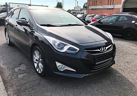 Hyundai i40 cw FIFA World Cup Edition/Automatik