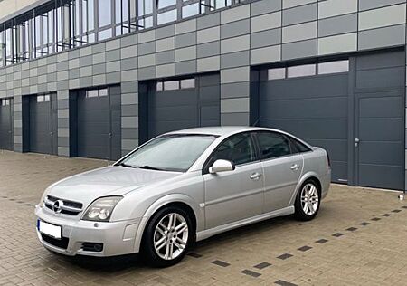 Opel Vectra C GTS zu verkaufen