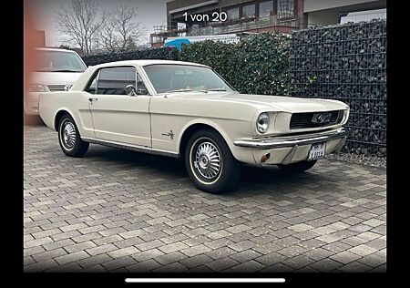 Ford Mustang 1966 komplett original