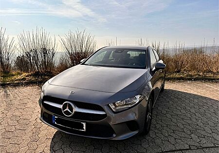 Mercedes-Benz A 180 Advanced Advanced *Progressive*