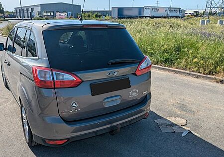 Ford C-Max 1,6TDCi 85kW Titanium Titanium