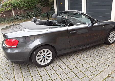 BMW 118i Cabrio -