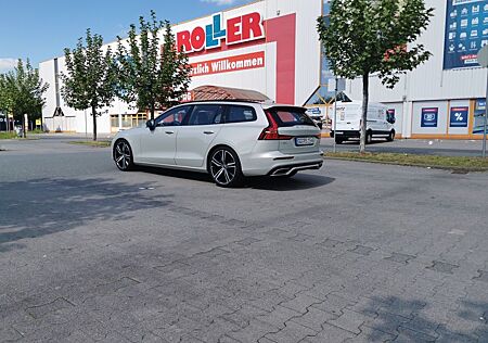 Volvo V60 D4 Geartronic R Design