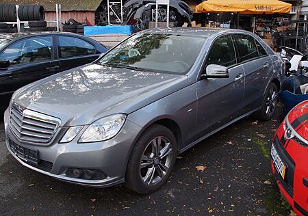 Mercedes-Benz E 200 E -Klasse Lim. CGI BlueEfficiencySZ1