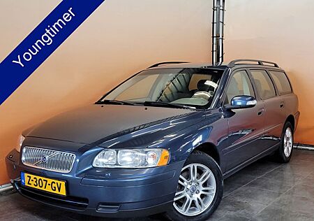 Volvo V70 2.4 Edition Classic youngtimer historie aanw