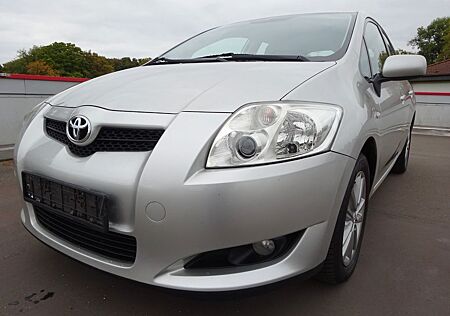 Toyota Auris Team°1.HAND°Klima°PDC°TÜV NEU°