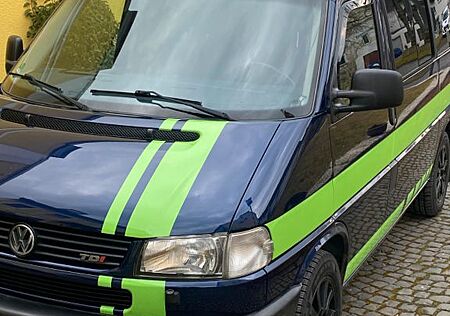 VW T4 Caravelle Volkswagen mit (Bett) Dachbox und TÜV