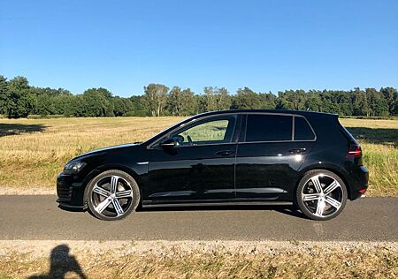 VW Golf Volkswagen VII GTD 2.0 TDI DSG BMT (184 PS)