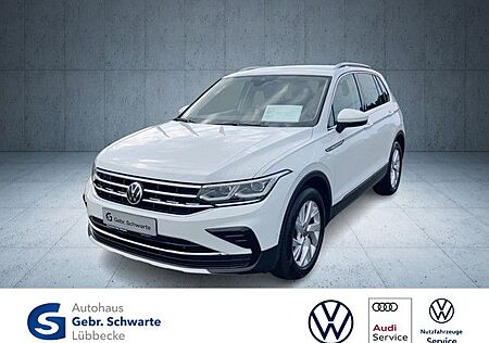 VW Tiguan gebraucht kaufen VW Tiguan Volkswagen 2.0 TDI DSG Elegance AHK+NAV+RFK+LED-MATR