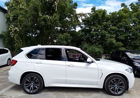 BMW X5 xDrive40d -