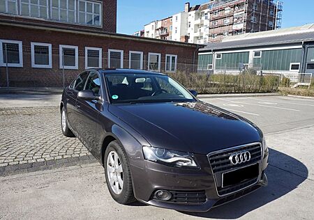 Audi A4 1.8 TFSI 88kw multitronic Ambiente