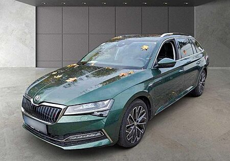 Skoda Superb COMBI iV L&K ACC/PANO/KAM./AHK/StHz/LANE