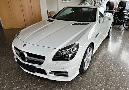 Mercedes-Benz SLK 200 BlueEfficiency*AMG*TOP*GARANTIE