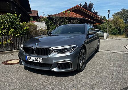 BMW M550d xDrive Touring